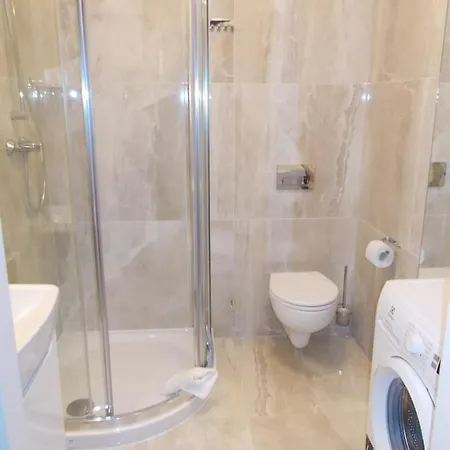 Kwartal Rozy Wiatrow Apartament 27 *